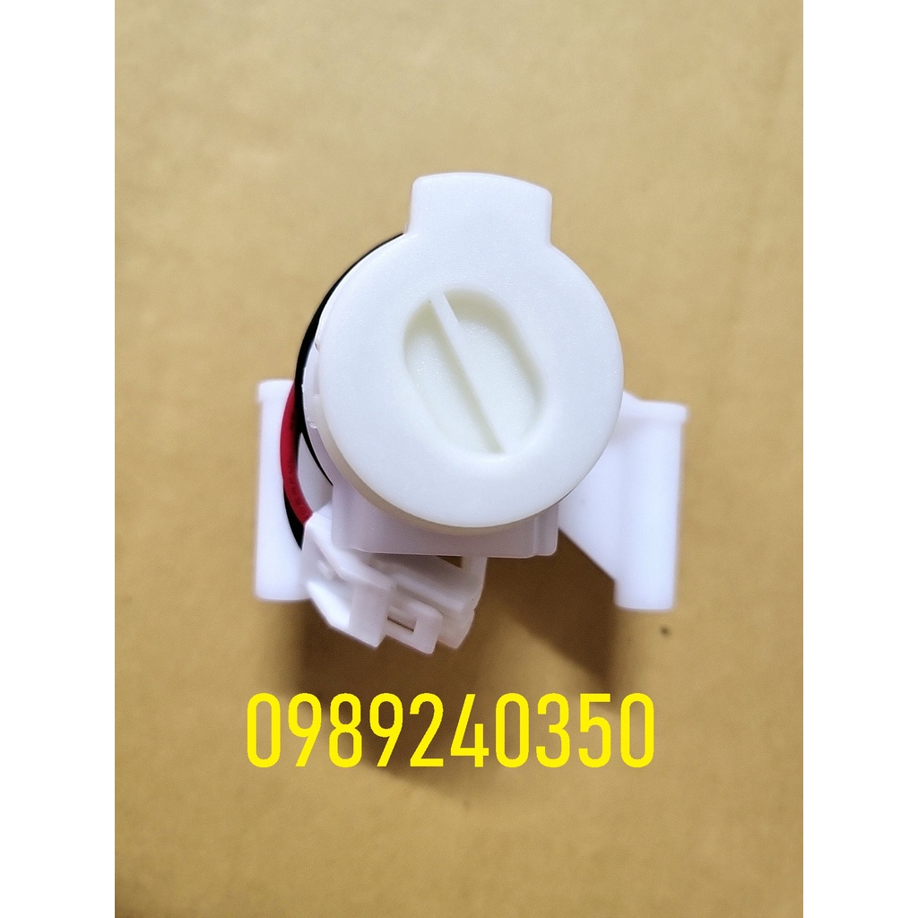 Bơm nước làm đá tủ Toshiba, bơm lấy nước tủ lạnh Toshiba chính hãng