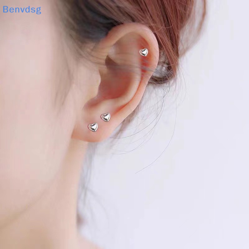 1 Đôi Khuyên Tai Hình Trái Tim Thời Trang Dành Cho Nữ
