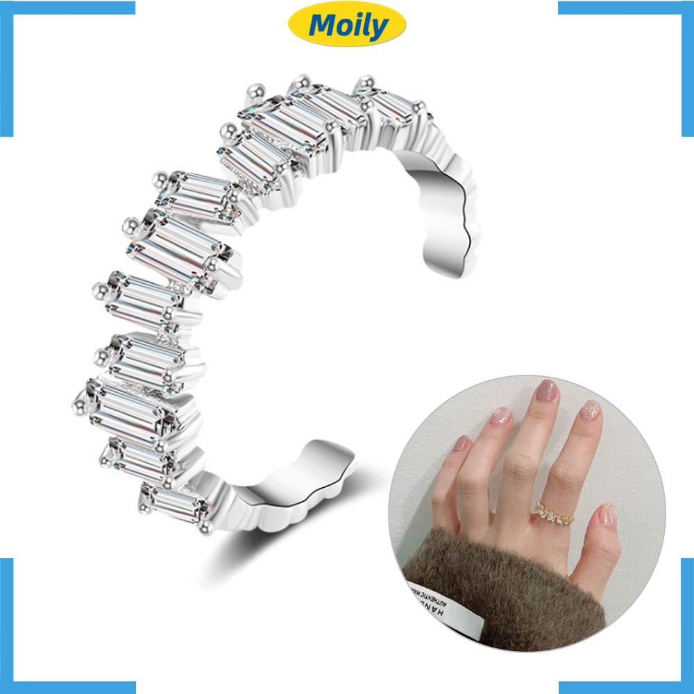 Nhẫn Cưới Dạng Mở Màu Cầu Vồng Sang Trọng