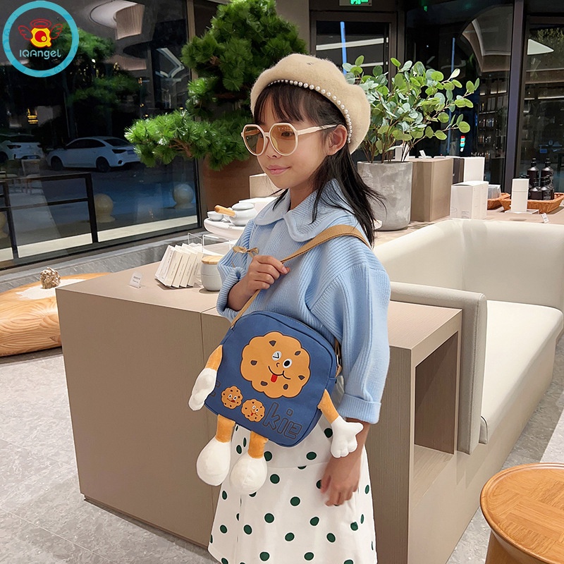 Ba Lô Đi Học Vải Canvas Đính Búp Bê Hoạt Hình Dễ Thương Cho Bé