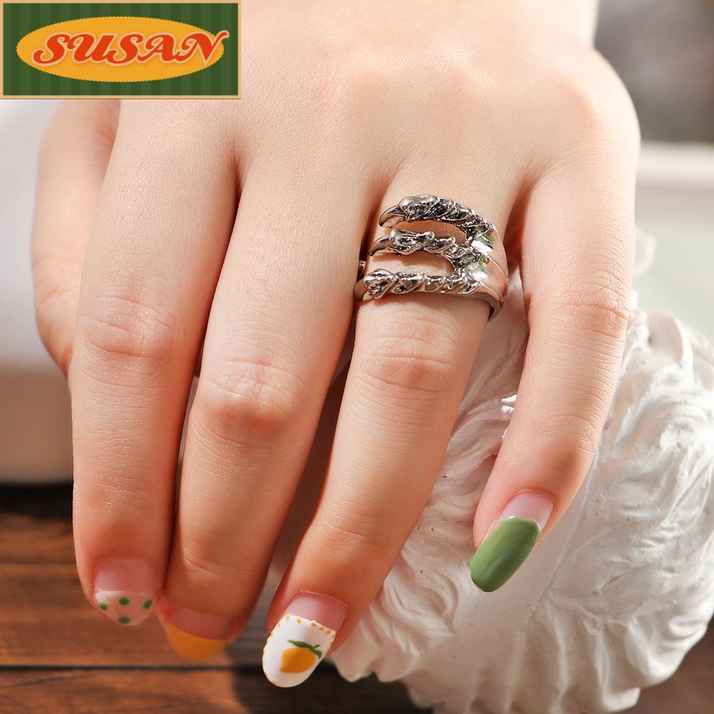 Nhẫn Hở Hình Móng Vuốt Rồng Bằng Thép Titan Sáng Tạo