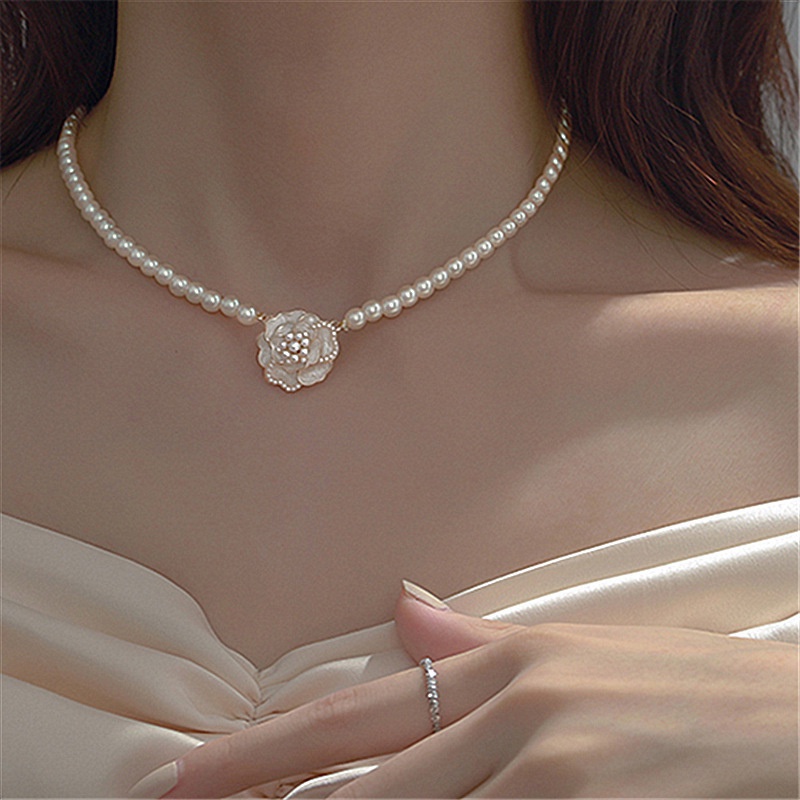 Bộ Vòng cổ + Bông Tai Đính Hoa Trà Và Hạt Ngọc Trai Thời Trang Hàn Quốc Cho Nữ