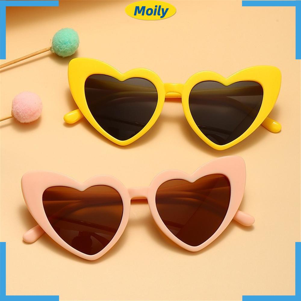 Kính Mát Hình Trái Tim Xinh Xắn Cho Bé Từ 3-9 Tuổi