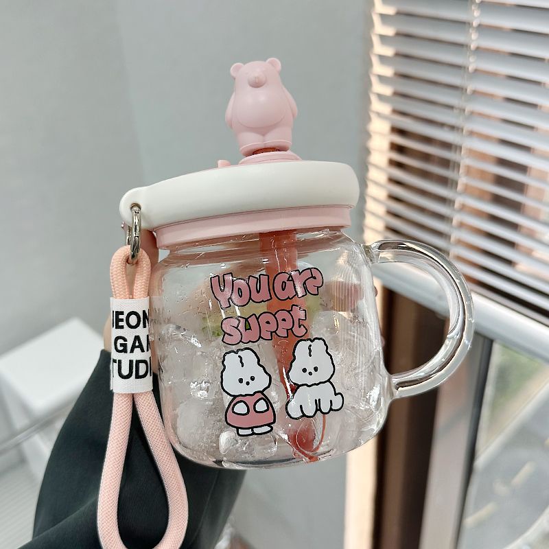 Bình Nước Thủy Tinh Chịu Nhiệt Cao 700ML Kèm Ống Hút Họa Tiết Dễ Thương