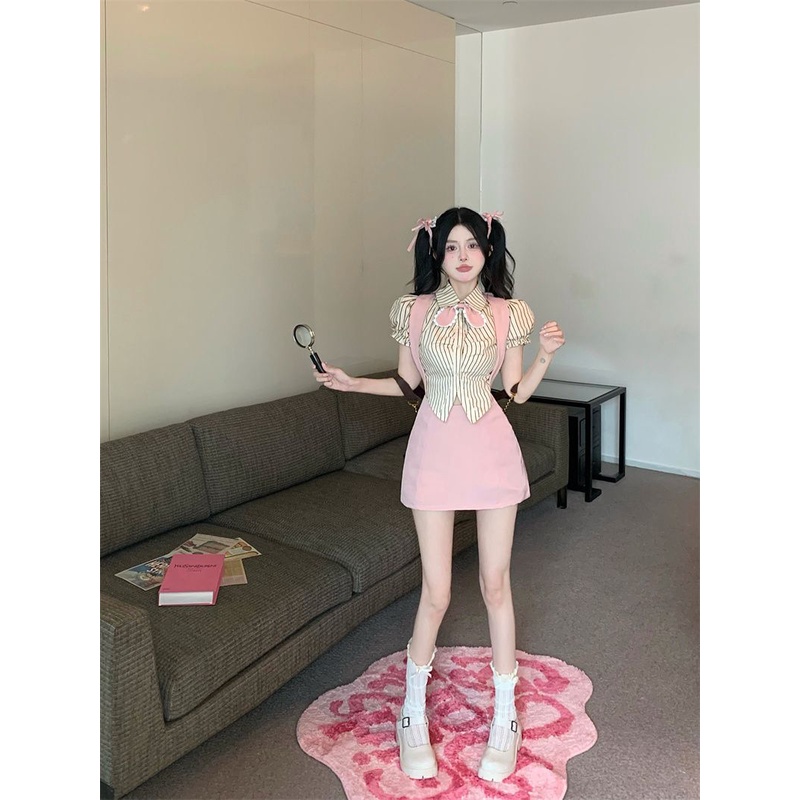 Áo Sơ Mi Ngắn Tay Phồng Họa Tiết Kẻ Sọc Màu Hồng Kèm Chân Váy Thời Trang Mùa Hè Cho Nữ