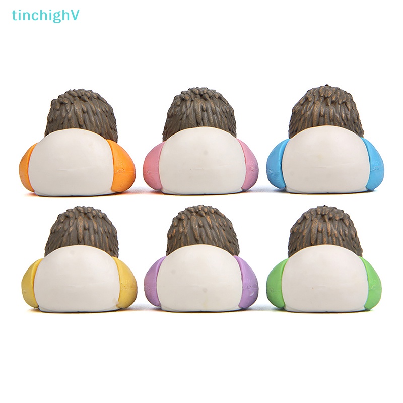 [TinchighV] Đồ Chơi Mô Hình Nhím Dễ Thương Trên Sofa / Chăn / Áo Khoác Mini Bằng PVC Trang Trí Vườn Nhà [Mới]