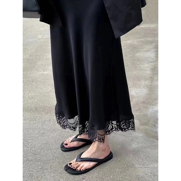 [Hàng Có Sẵn] Chân Váy Lụa Dài Mỏng Xẻ Tà Viền Ren Dễ Phối Đồ Khí Chất