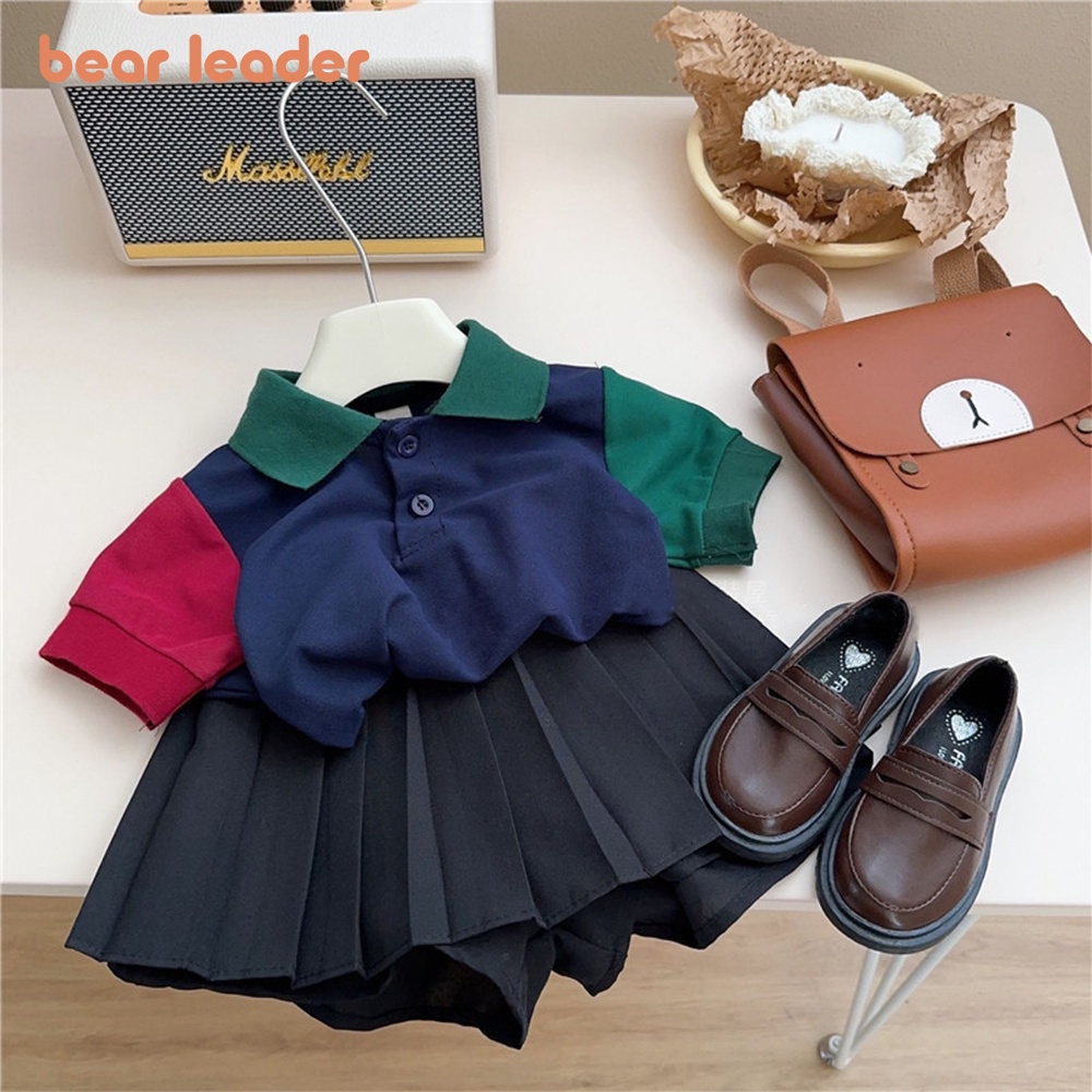 BEAR LEADER Bộ Áo Thun Polo Ngắn Tay + Chân Váy Xếp Ly Màu Đen Thời Trang Mùa Hè Cho Bé Gái 3-7 Tuổi