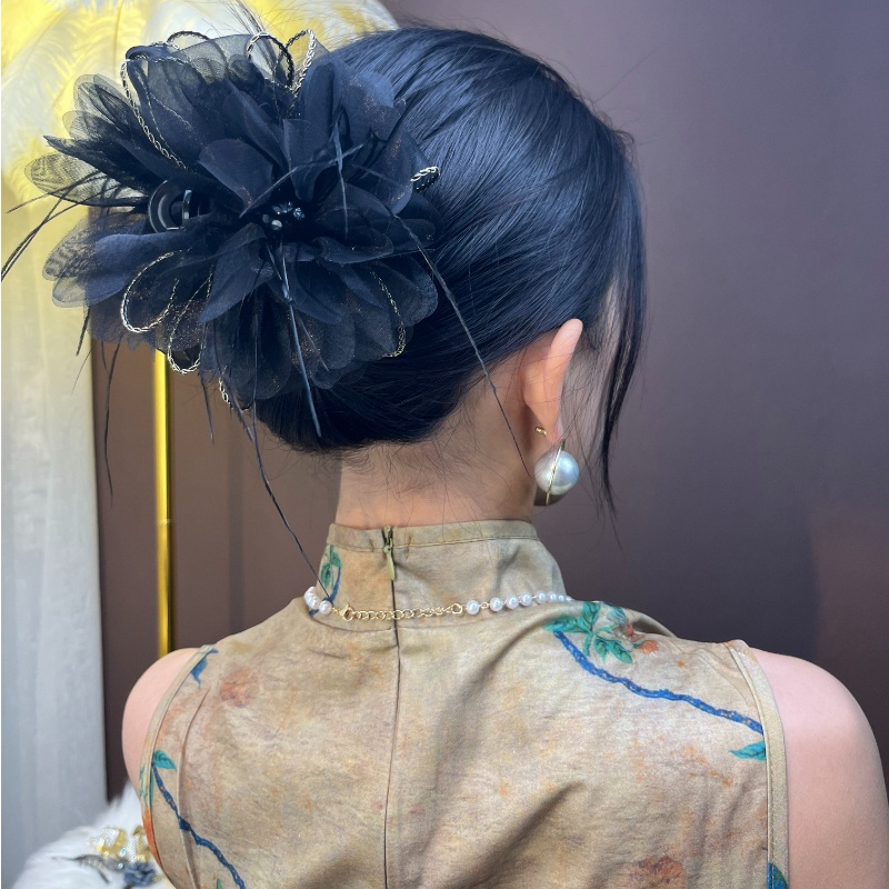 Kẹp Tóc Càng Cua Lớn Hình Hoa Lưới Đính Lông Vũ Màu Đen Thời Trang Cho Nữ