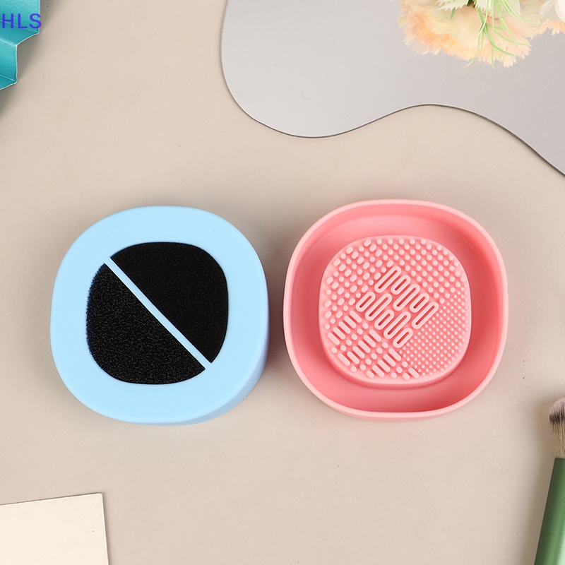 Miếng Silicone Rửa Cọ Trang Điểm Hình Quả Trứng Tiện Dụng