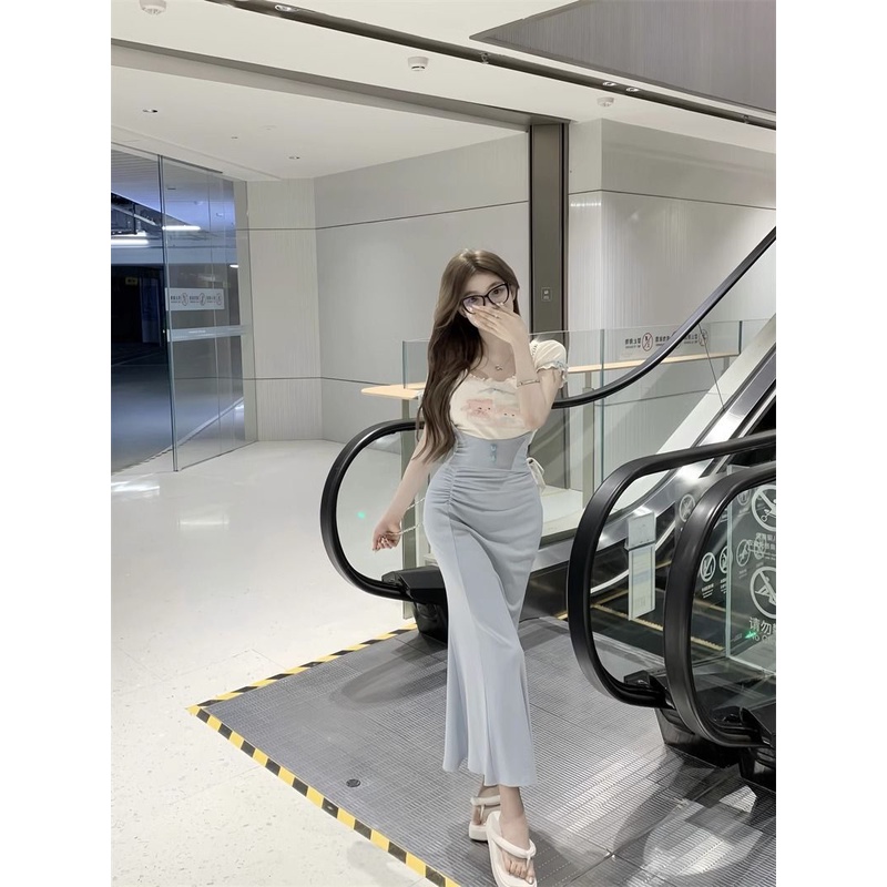 Áo Thun Tay Ngắn Cổ Yếm Xẻ Tà Mùa Hè Phong Cách Mới 2023 Cho Nữ