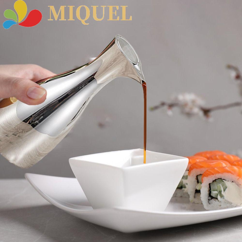 Bình Rót Dầu 500ml Bằng Thép Không Gỉ Tiện Dụng Cho Nhà Bếp