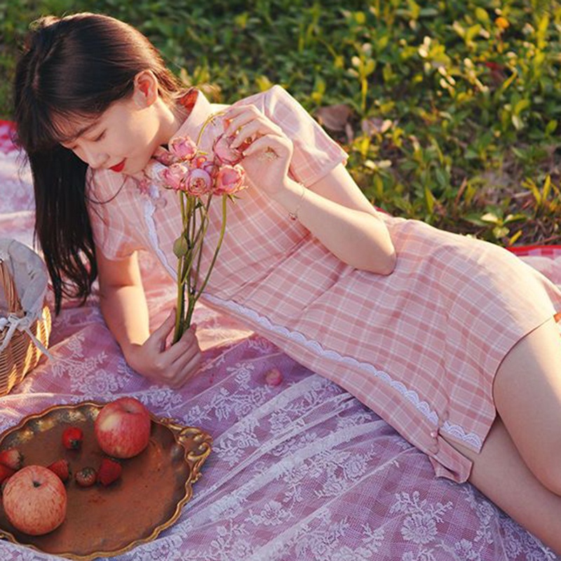 Đầm Sườn Xám Cách Tân Họa Tiết Sọc Caro Ngọt Ngào Thời Trang Cho Nữ