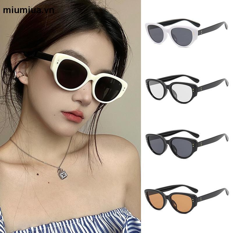 miumiuaKính râm dáng tròn sang trọng thiết kế họa tiết khải hoàn môn cổ điển dành cho nữ