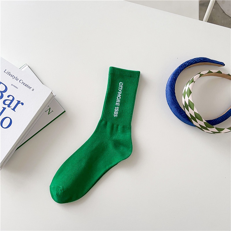 Vớ Cao Cổ Chữ C Xuất Hàn Tất Caro Xanh Trắng Muzini TN63 V1