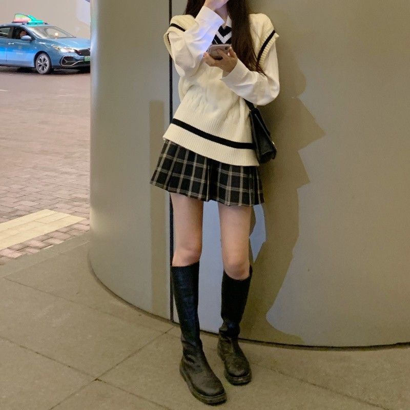 Áo Dệt Kim Không Tay Cổ Chữ V Phong Cách Retro Dành Cho Nữ