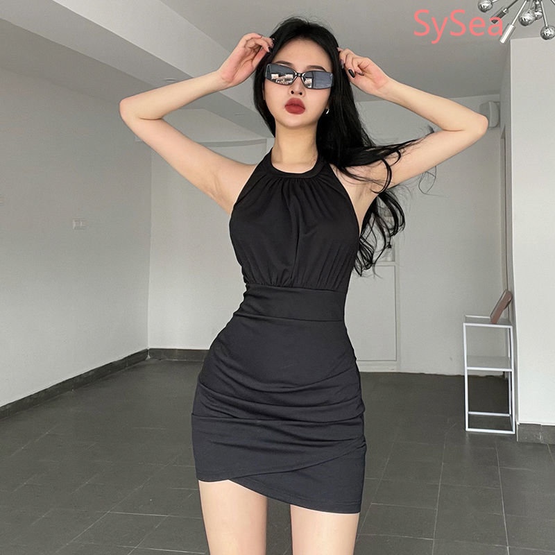 Đầm Hai Dây Hở Lưng Form Ôm Phong Cách Mỹ Quyến Rũ