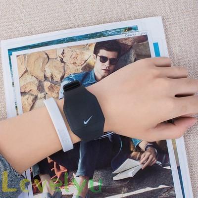 ⭐Hàng Có Sẵn! ⭐Đồng Hồ LED Thời Trang Hiện Đại Với Màn Hình Cảm Ứng Đơn Giản Tuyệt Vời