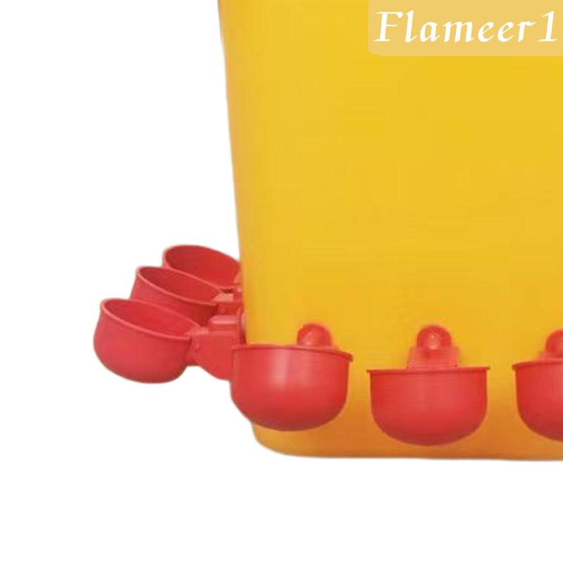 Dụng Cụ Cho Gà Uống Nước Tiện Lợi