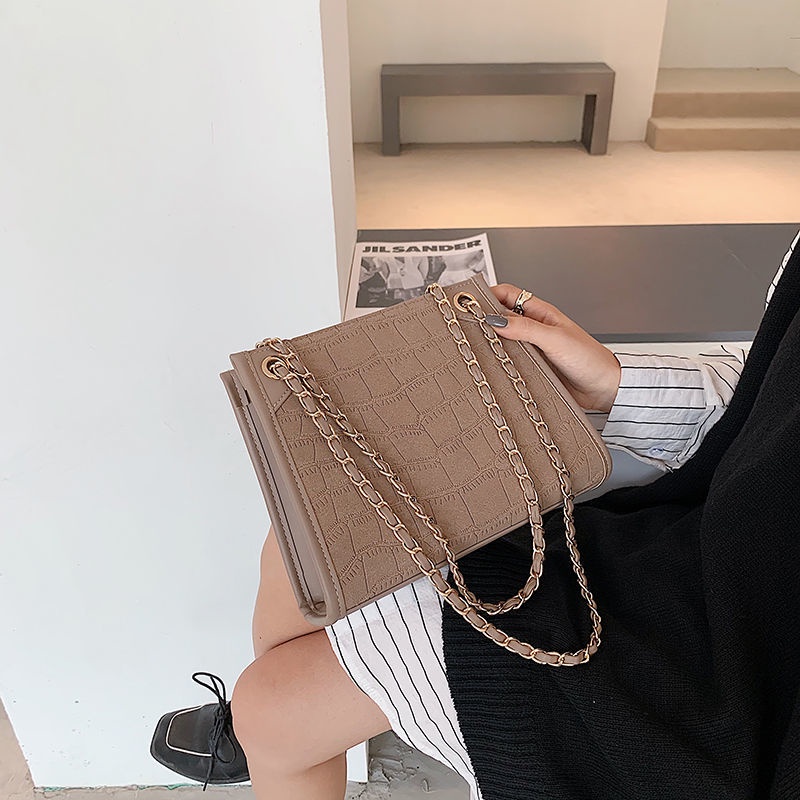 Túi Xách Thời Trang Cao Cấp Dễ Phối Đồ Cho Nữ