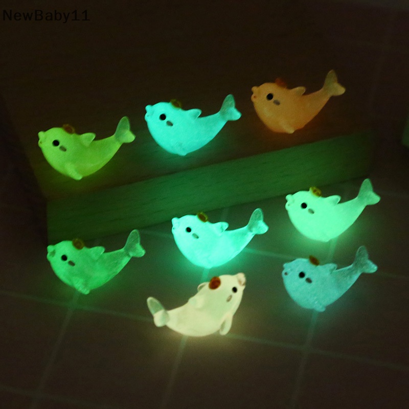 Bộ 2 Mô Hình Cá Heo Mini Bằng Nhựa Phát Sáng Trong Bóng Tối Trang Trí Sân Vườn