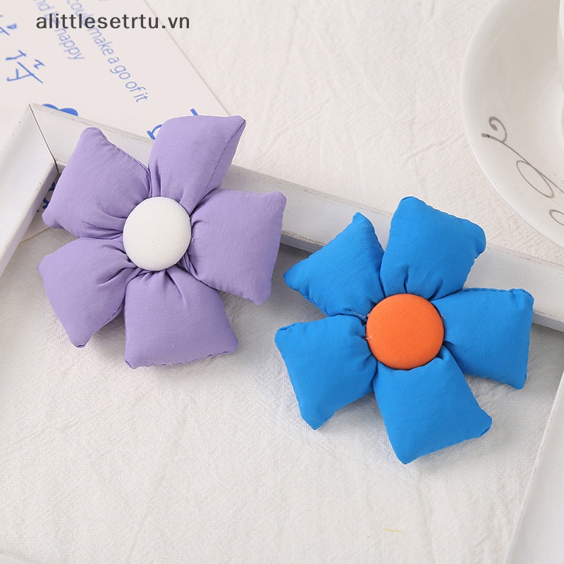 Bộ 2 Miếng Dán Trang Trí Quần Áo Hình Hoa Xinh Xắn