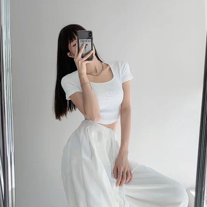 Y2k Áo Baby Tee Thun Croptop Nữ Tay Ngắn Cổ Vuông Ôm Dáng Thêu Chữ Phong Cách Retro Dành Cho Nữ