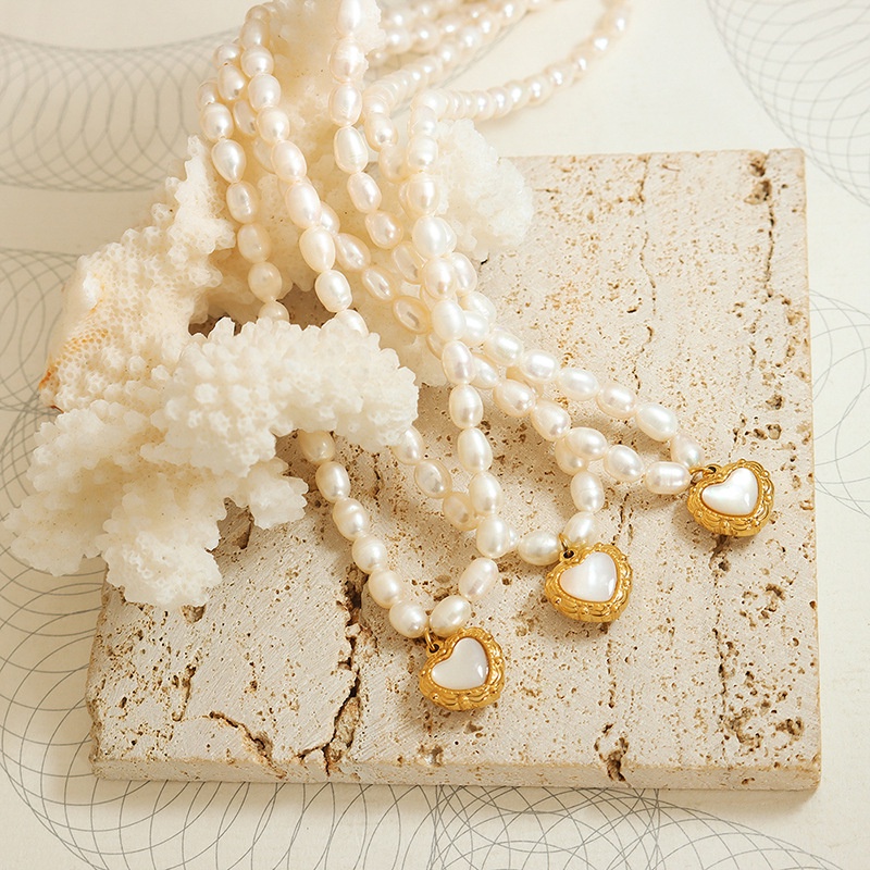 Vòng cổ Bằng Thép Titan Mạ Vàng 18K Đính Hạt Ngọc Trai Và Vỏ Sò Trắng Hình Trái Tim Đơn Giản Dành Cho Nữ