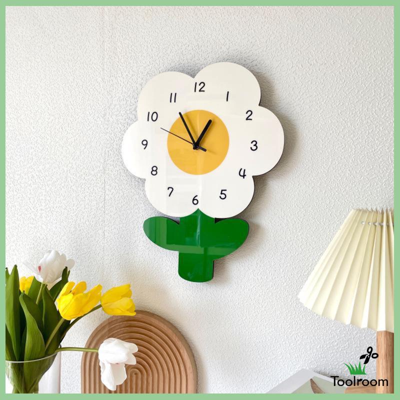 Đồng Hồ Treo Tường Trang Trí Hình Hoa Dễ Thương