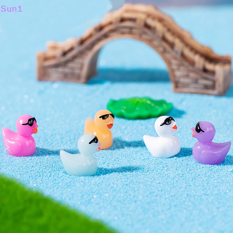 Set 2 Đồ trang trí Vịt Đeo Kính Râm Mini Bằng Nhựa Resin Trang Trí Tiểu Cảnh DIY