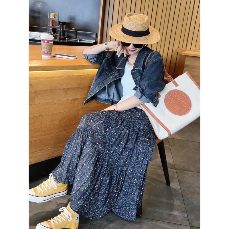 Chân Váy Chữ A Lưng Cao Họa Tiết Hoa Và Bầu Trời Sao Thời Trang 2023 Cho Nữ