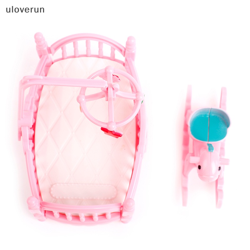 Mô Hình Nôi Em Bé Và Ngựa Trang Trí Nhà Búp Bê