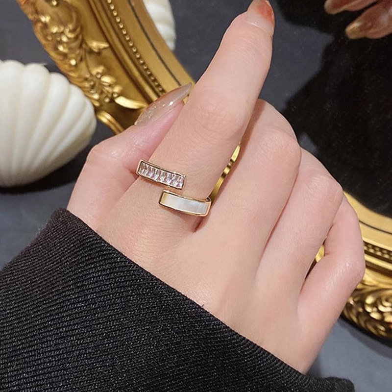 Nhẫn Hở Đính Đá Zircon Màu Be / Vàng Sang Trọng Thời Trang Cho Nữ