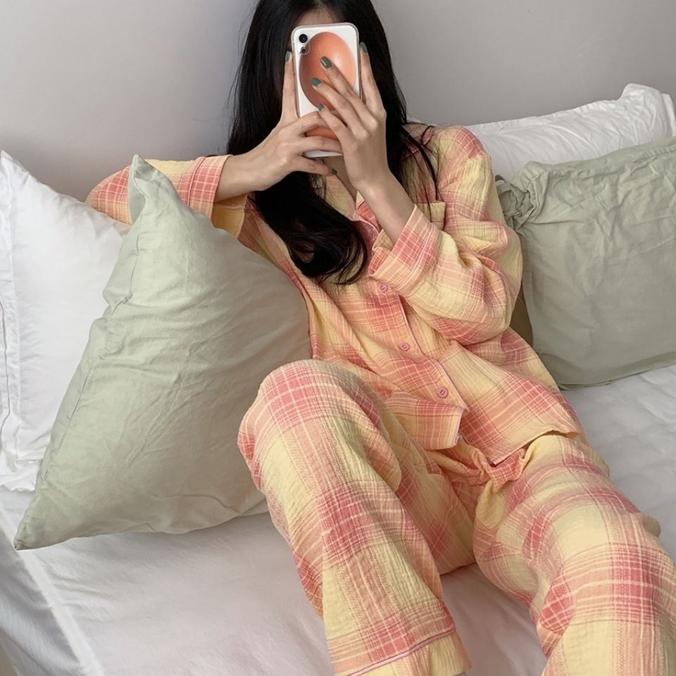 Bộ Đồ Ngủ Tay Dài Chất Liệu Cotton Lanh Họa Tiết Caro Dễ Thương Thời Trang Xuân Thu Cho Nữ