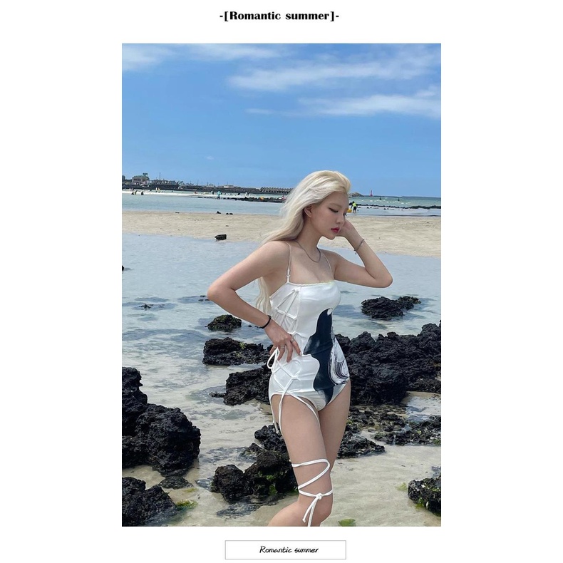 1 Bộ Đồ Bơi Một Mảnh Có Đệm Nâng Ngực Cỡ Lớn Thời Trang Phong Cách Mới