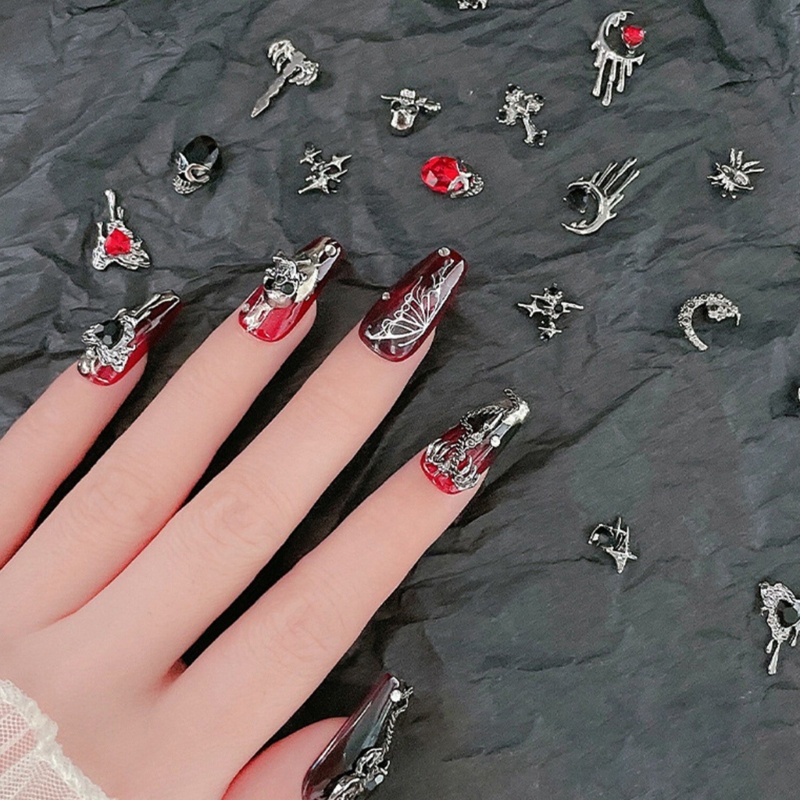 Set 10 Phụ Kiện Trang Trí Móng Tay Nghệ Thuật Hình Bàn Tay Đầu Lâu Nhện 3D Bằng Hợp Kim Phong Cách Halloween
