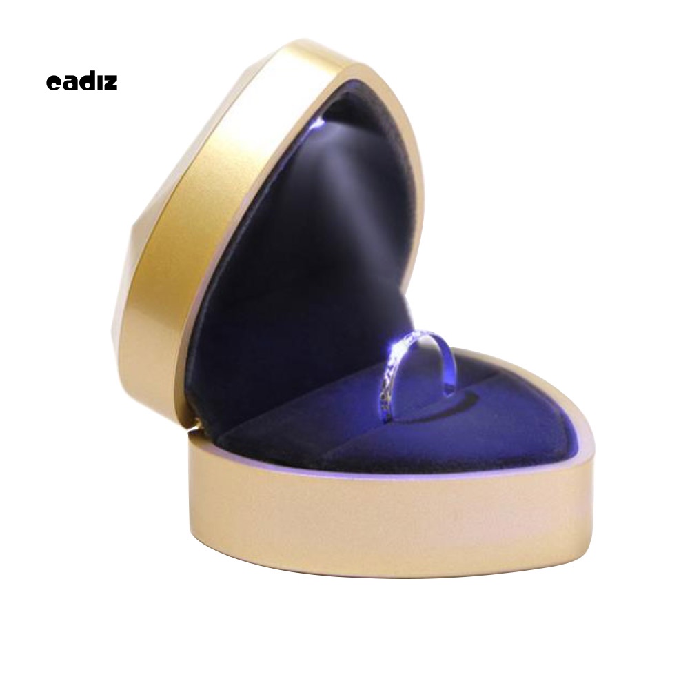 Hộp Đựng Nhẫn Cưới Hình Trái Tim Có Đèn LED Ốp