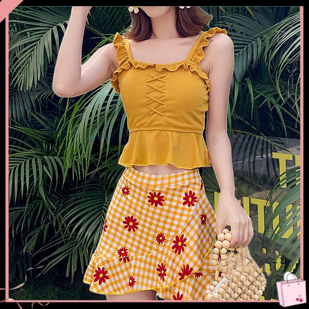 Bộ Đồ Bơi 2 Mảnh Trễ Vai Lưng Cao Nhún Bèo Họa Tiết Sọc Caro Ngọt Ngào