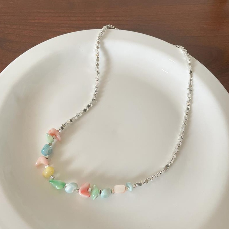 Vòng Cổ Choker Kết Hạt Màu Bạc Phù Hợp Cho Dịp Đặc Biệt