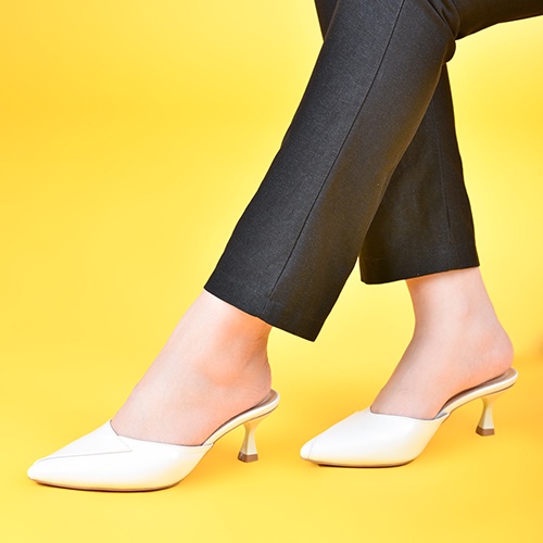 Giày Sục Nữ  Mules Vá Xéo SY0677H