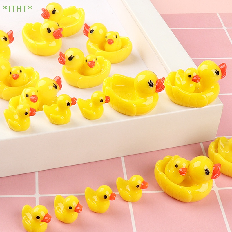 Set 2 Móc Khóa Hình Chú Vịt Vàng 3D Dễ Thương Mới