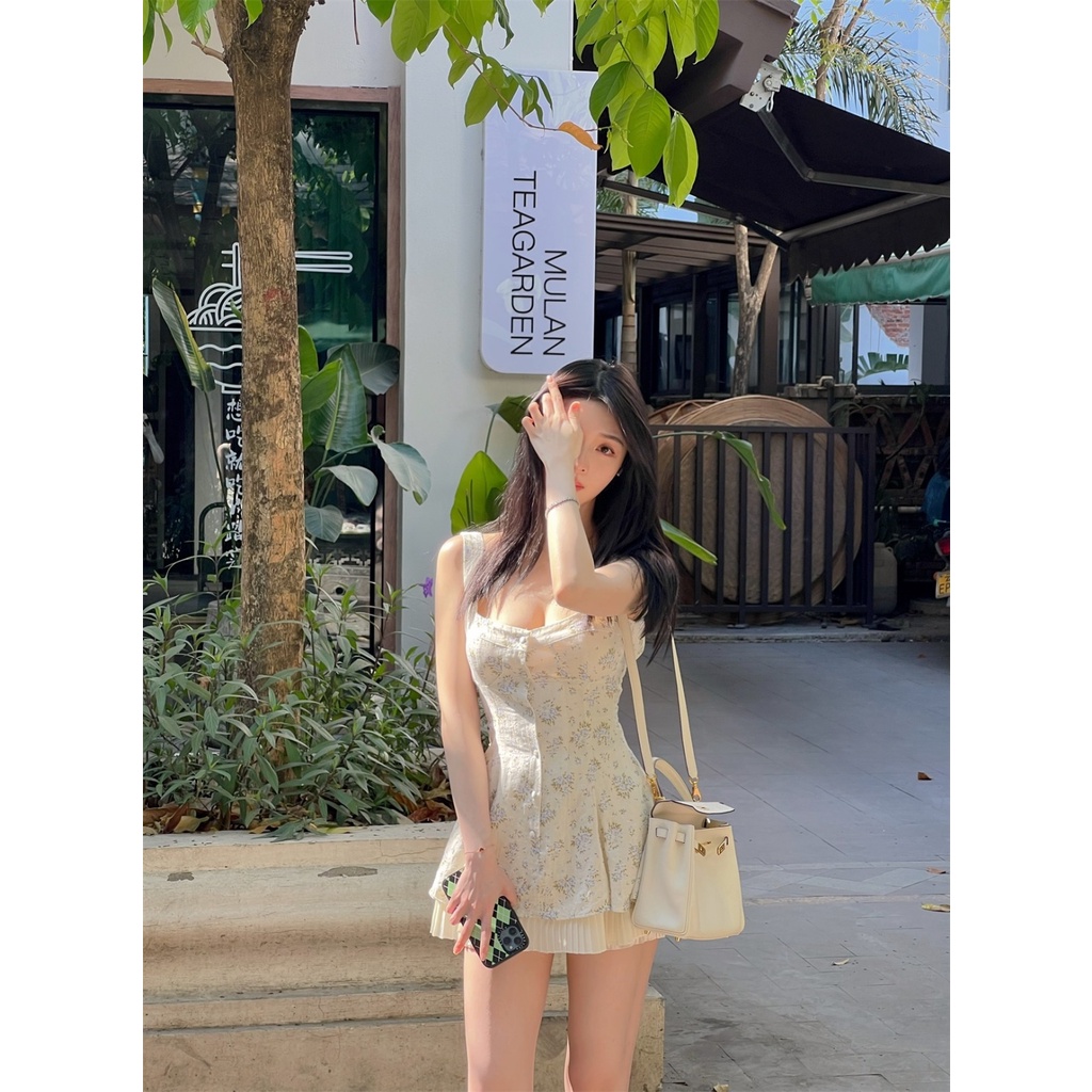 Váy Ngắn Hai Dây Xếp Ly Ôm Eo Họa Tiết Hoa Lãng Mạn Phong Cách Pháp Thời Trang Xuân Hè Mới Cho Nữ