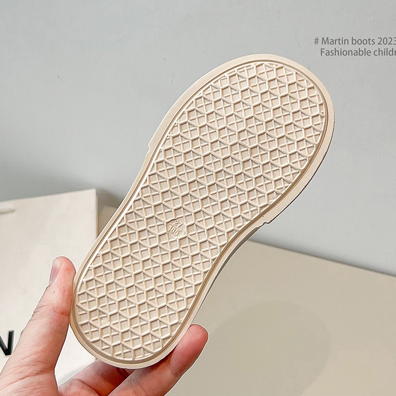 Giày Thể Thao Vải Canvas Đế Mềm Chống Trượt Chống Va Chạm Thoải Mái In Hình Mặt Cười Màu Đen Cho Bé 2-8 Tuổi