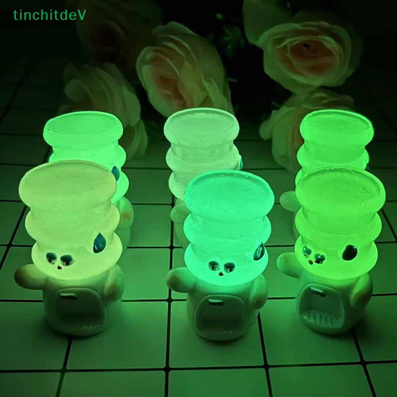 [TinchitdeV] Đồ Chơi Máy Nước Phát Sáng Trang Trí Xe Hơi