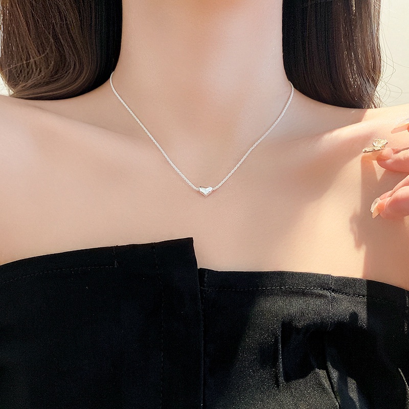 Vòng cổ Mặt Trái Tim Màu Bạc Sang Trọng Thời Trang Cho Nữ