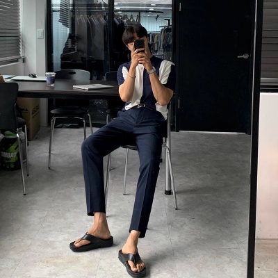 Áo Thun Lụa Lạnh Tay Ngắn Cổ Tròn Phong Cách Hàn Quốc Thời Trang Mùa Hè 2023 Mới Cho Nam