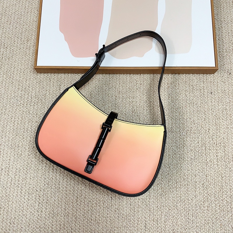 Hàng Mới Về Túi Đeo Vai CNK Cesia Kim Loại Cổ Điển 20151158 Khóa Nam Châm Thời Trang Cho Túi Xách