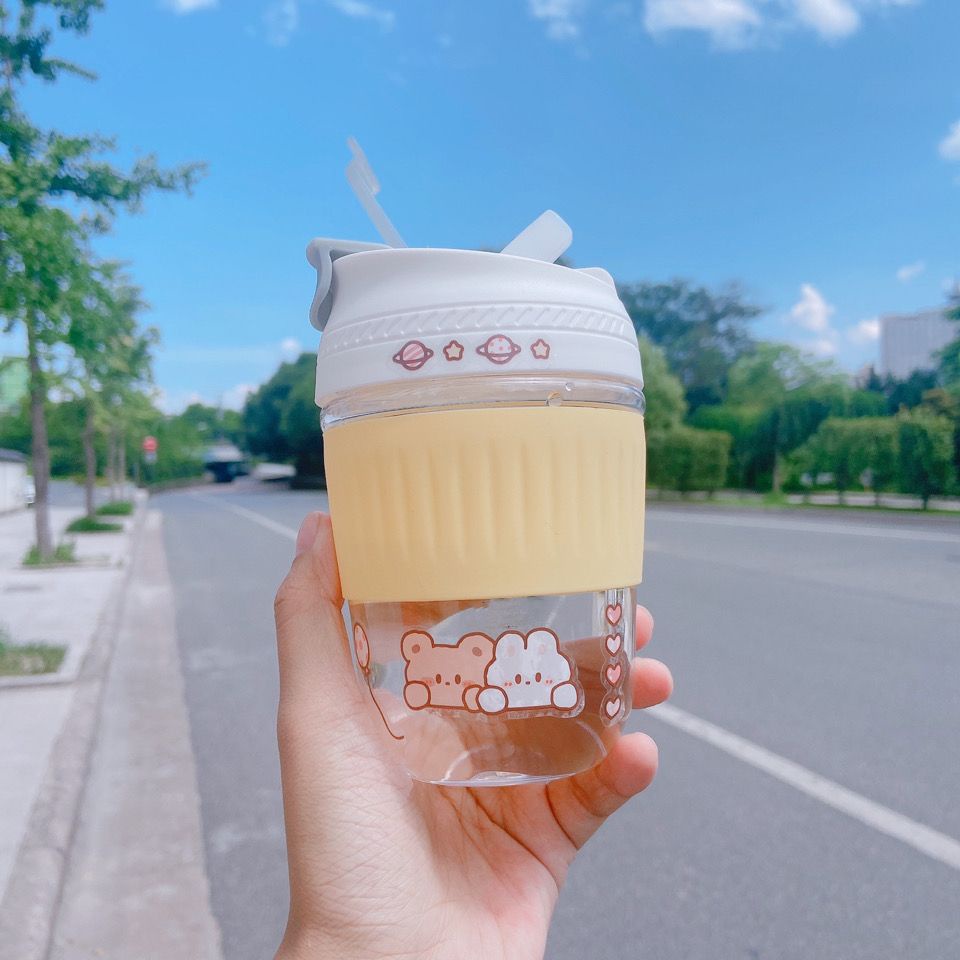 Cốc Uống Nước Bằng Nhựa Chịu Nhiệt Cao Kèm Ống Hút Tiện Dụng