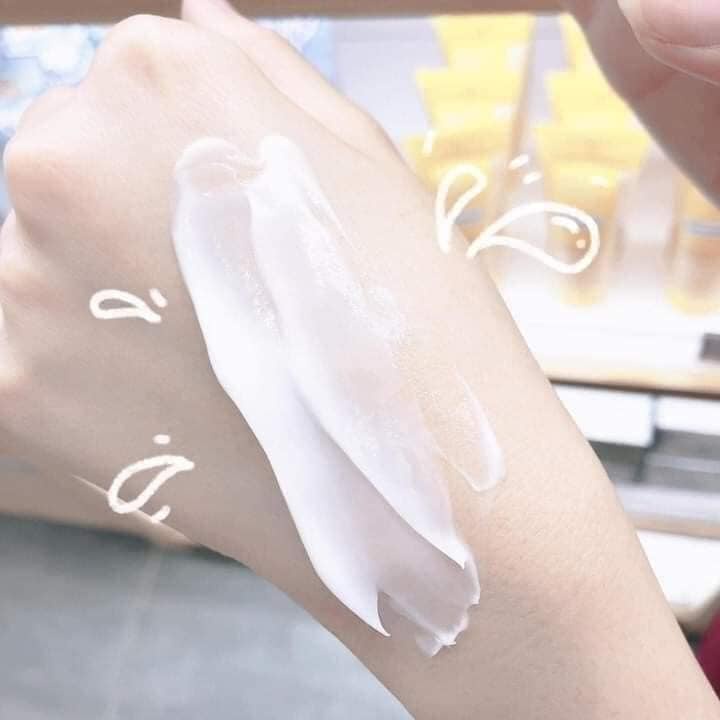 Kem Dưỡng Trắng Nâng Tone Da Tự Nhiên Sur.Petit Glutathione Tone up Whitening Cream Hàn Quốc