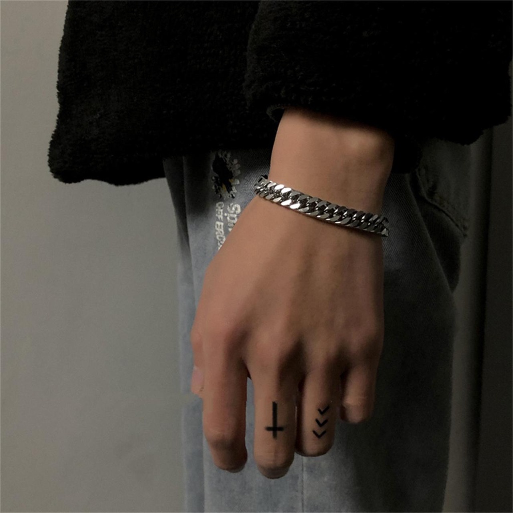 Vòng Tay Bản Rộng Bằng Thép Không Gỉ Phong Cách Hip Hop Hàn Quốc Cho Nam Và Nữ